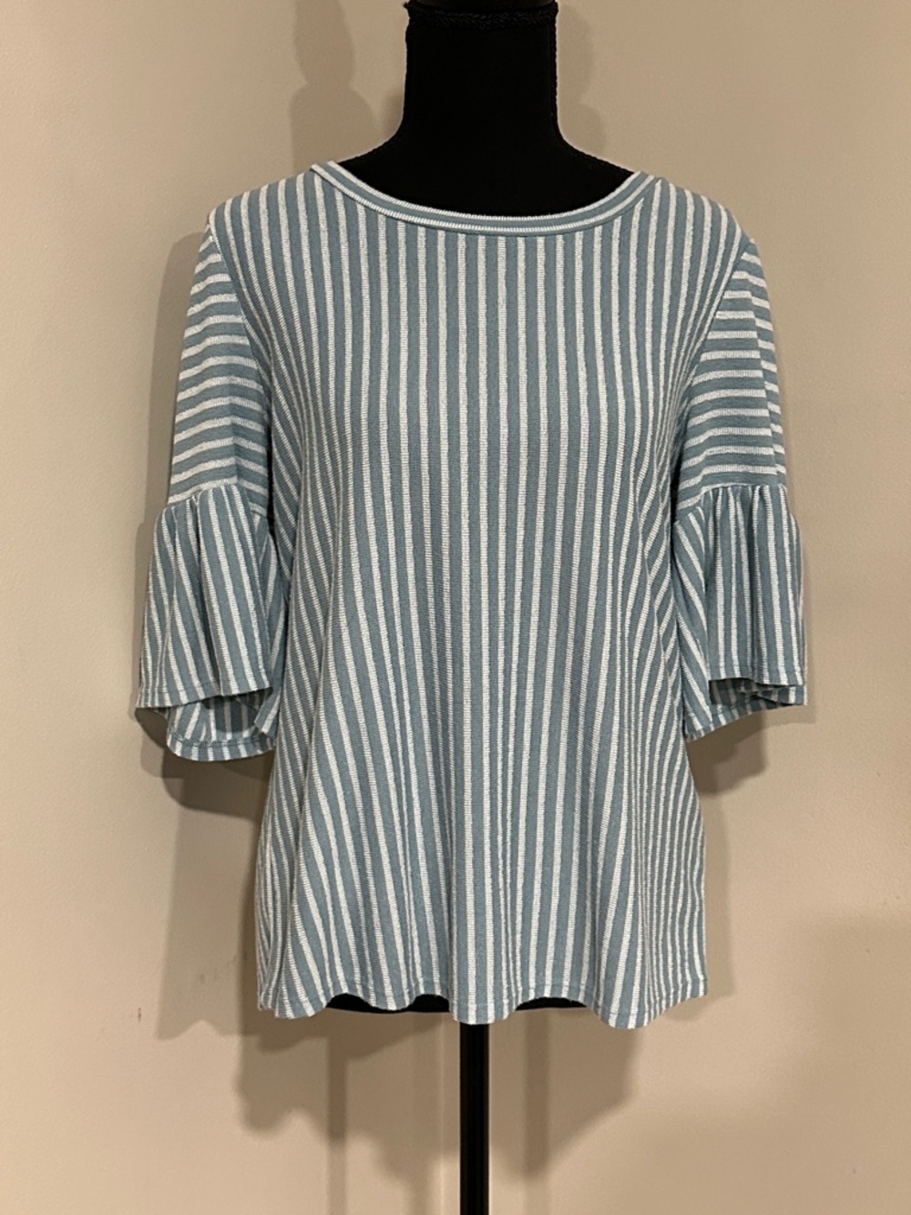 *W5* Blue x White Vertical Striped Ruffle Bell Sleeve Tee Top Size Large